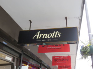 Department stores in Ireland, Arnotts