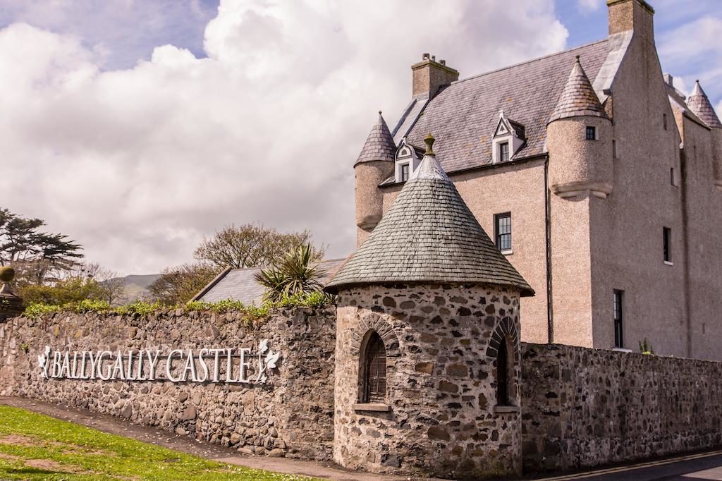 Ballygally Castle. Stunning Irish Castle wedding locations. 