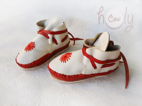 Custom Made Leather Moccasin Boots. Gorgeous Irish made gifts. Unique gift ideas for the baby shower, newborn baby, or Christening.