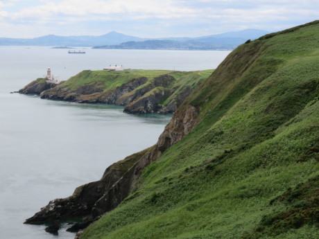 Discover these 5 stunning walks in and around Dublin and truly experience Ireland’s natural beauty.