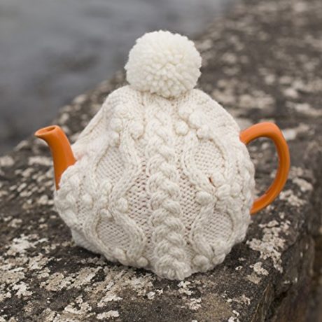 Irish Merino wool tea cosy. Trying to buy a gift for a wife, girlfriend, sister, daughter or friend? Get her something original that was created and made in Ireland by skilled Irish craftsmen and designers.