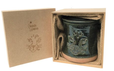 Pet urn pet memorial gift