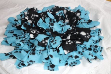 Snuffle mat for dogs. Gift Ideas for Your Dog #giftguide #dog